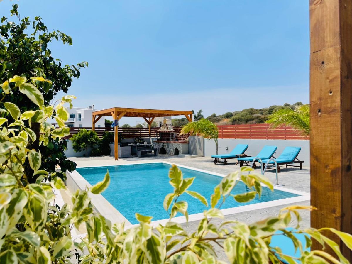 Dorieus Villa Lakhania Exteriér fotografie