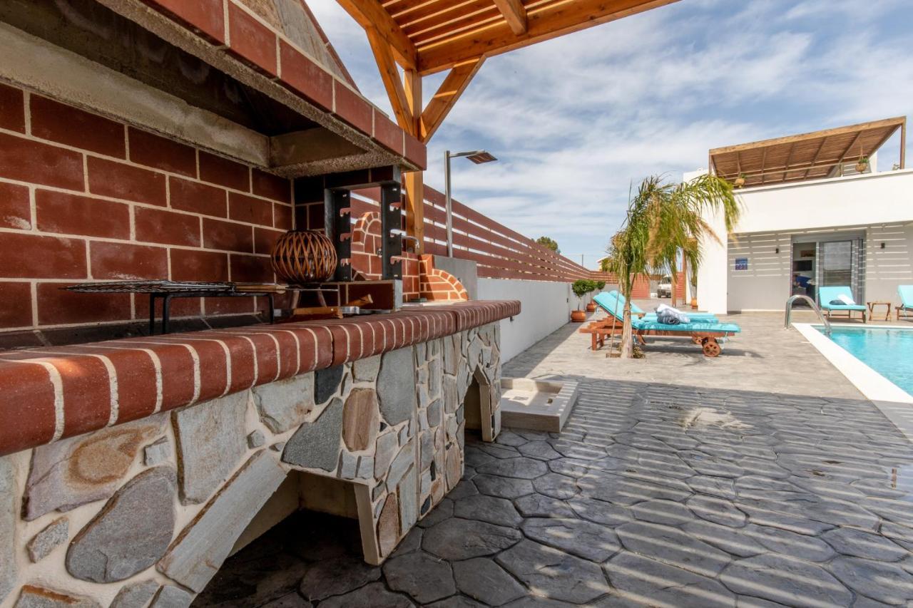 Dorieus Villa Lakhania Exteriér fotografie